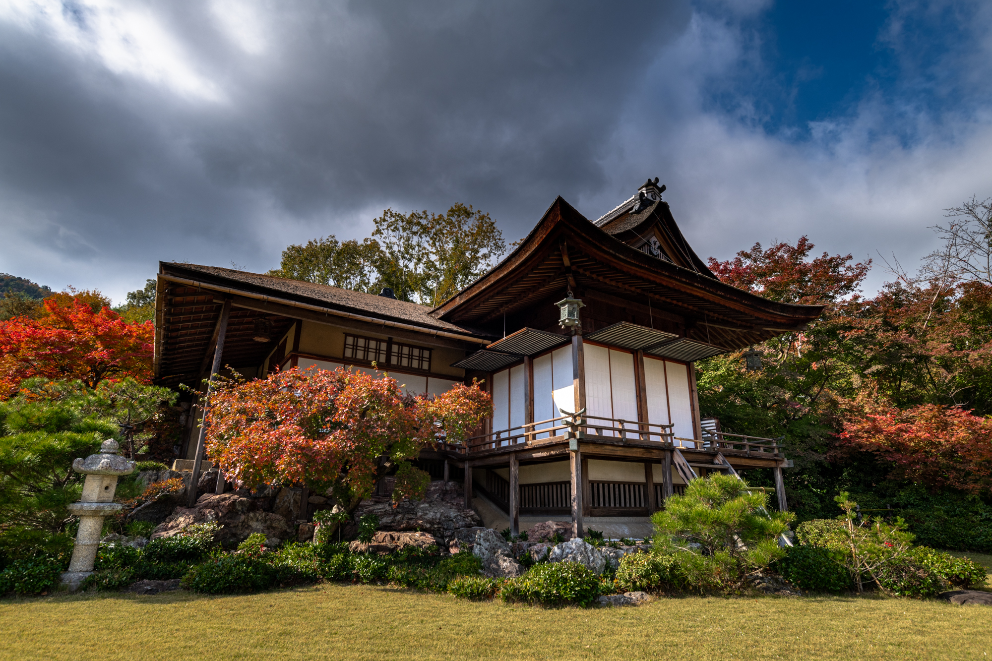 NIKON-CORPORATION_NIKON-D85021979 京都  大河内山荘庭園( 嵐山の紅葉散策におすすめ秋の写真スポット!撮影した写真の紹介、アクセス情報や交通手段など)