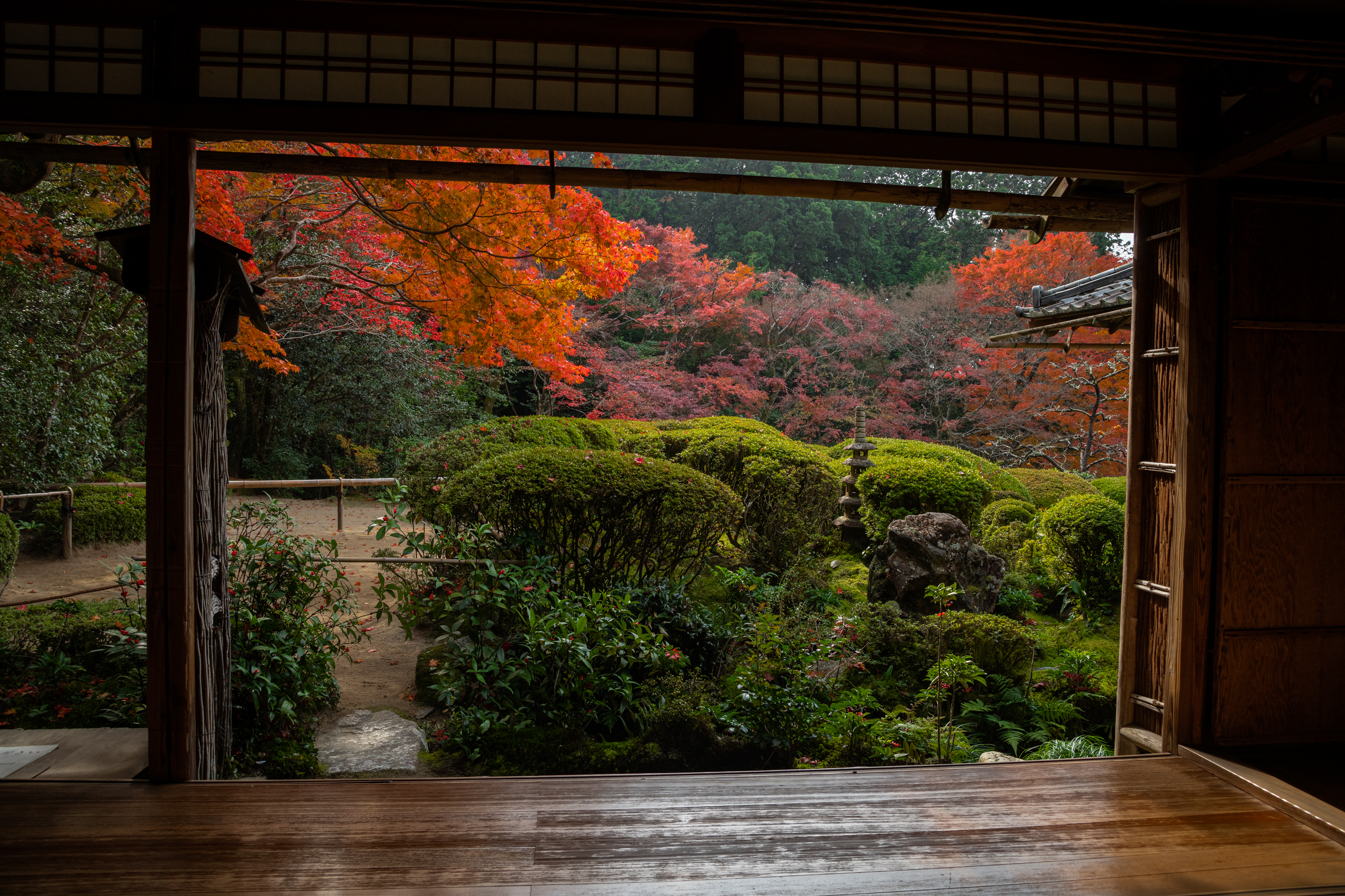NIKON-CORPORATION_NIKON-D850_3345440050-3345545930_22592 京都  詩仙堂( 紅葉の庭園が美しい秋におすすめの写真スポット!撮影した写真の紹介、アクセス情報や交通手段など)