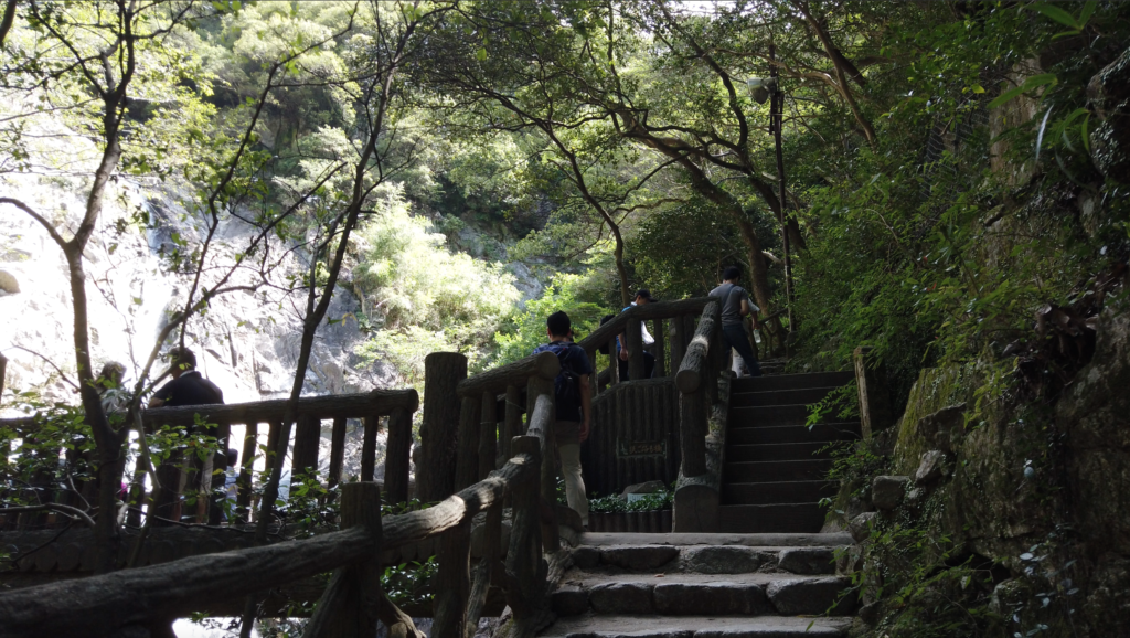 7bfefd0644129ef204f2586ef37d217b-1024x578 兵庫県 布引の滝(新神戸駅から手軽にアクセスできる日本の滝百選の滝スポット！ 撮影した写真の紹介、滝までのアクセス情報など)