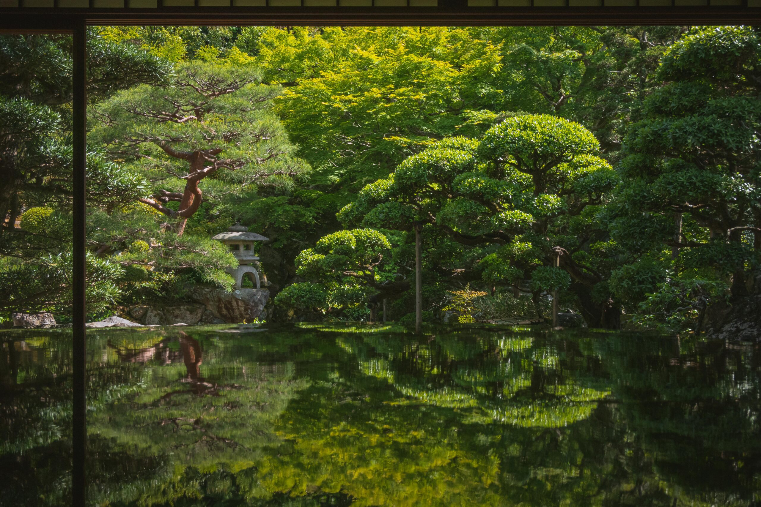 DSC00236-scaled 京都府 旧邸御室(期間限定の特別公開。初夏のリフレクションが美しいおすすめスポット!写真の紹介、アクセス情報など)